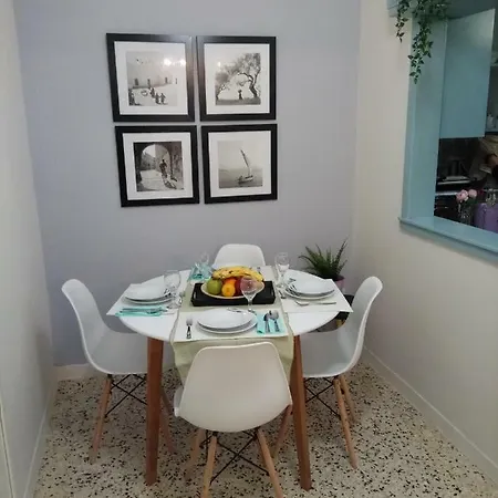 Mets 3 Mins Away From Panathenaic Apartment Exterior photo